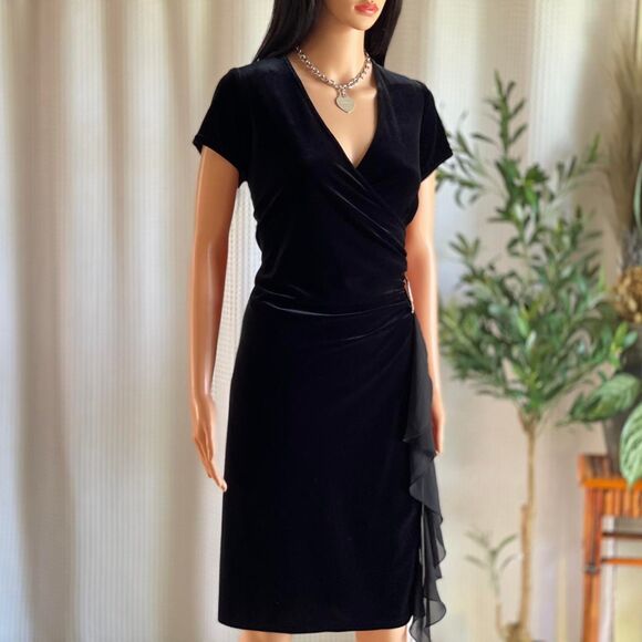 Vintage 90s Jessica Howard Black Velvet Faux Wrap Dress Made in Hong Kong Sz 14P - Picture 1 of 8